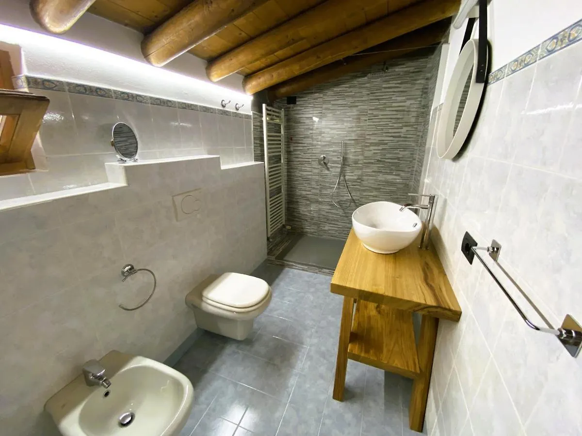 B&B Tenuta Le Rondini Gavardo 0*,