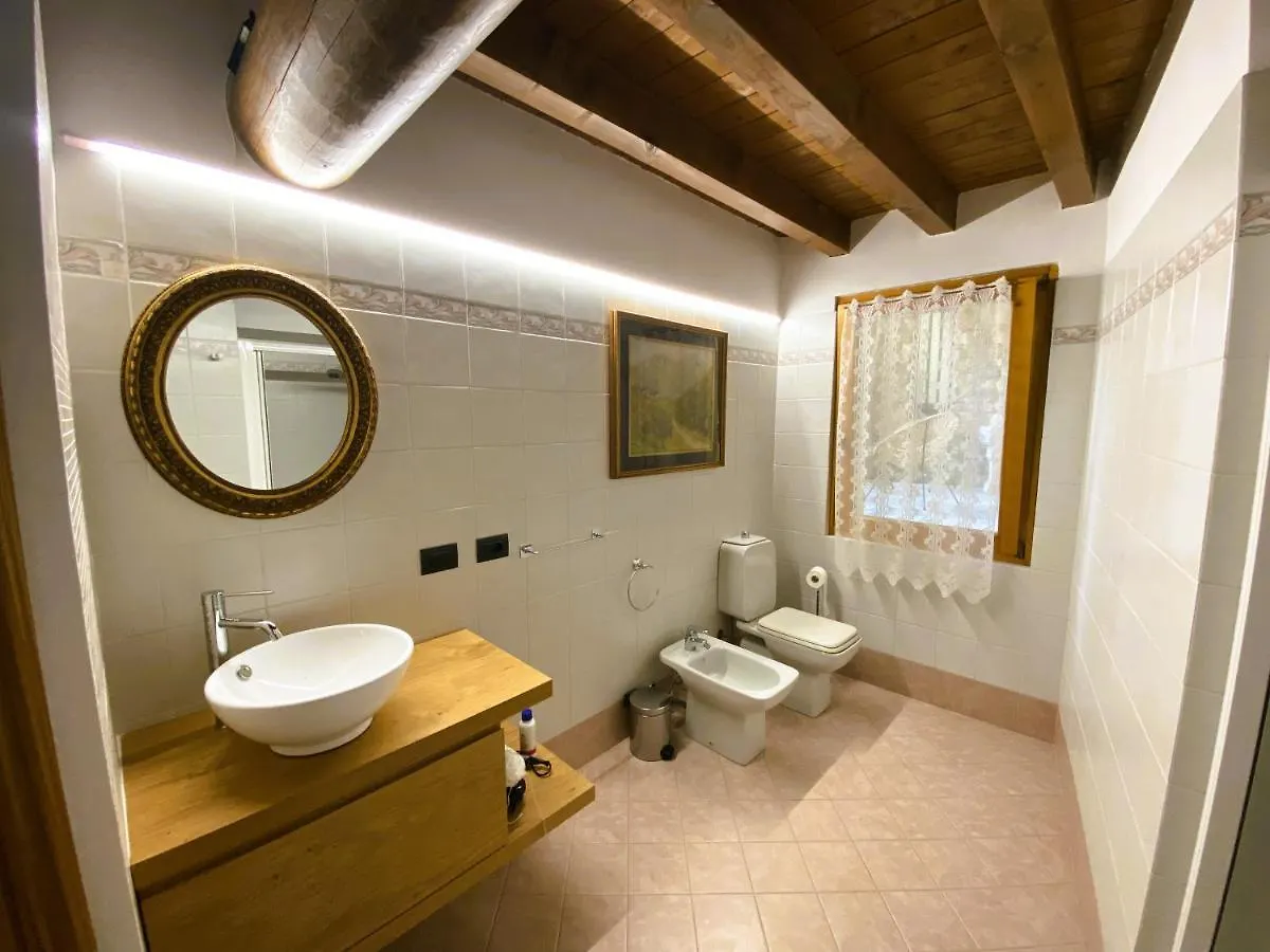 B&B Tenuta Le Rondini Gavardo Panzió